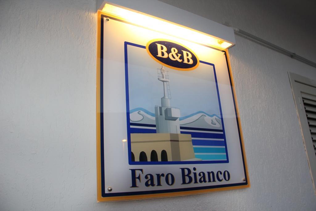 B&B Faro Bianco Otranto Exterior photo